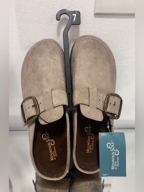 Suede Mule Clogs Slip-On Beige Comfort Shoes Boston Style Size 7